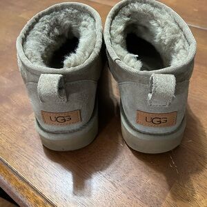 UGG Classic Ultra Mini